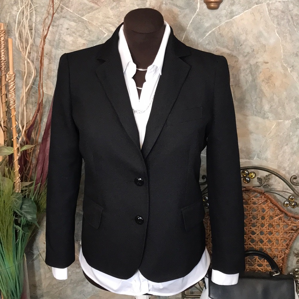 Q Mack 🌹 stunning suit jacket coat blazer